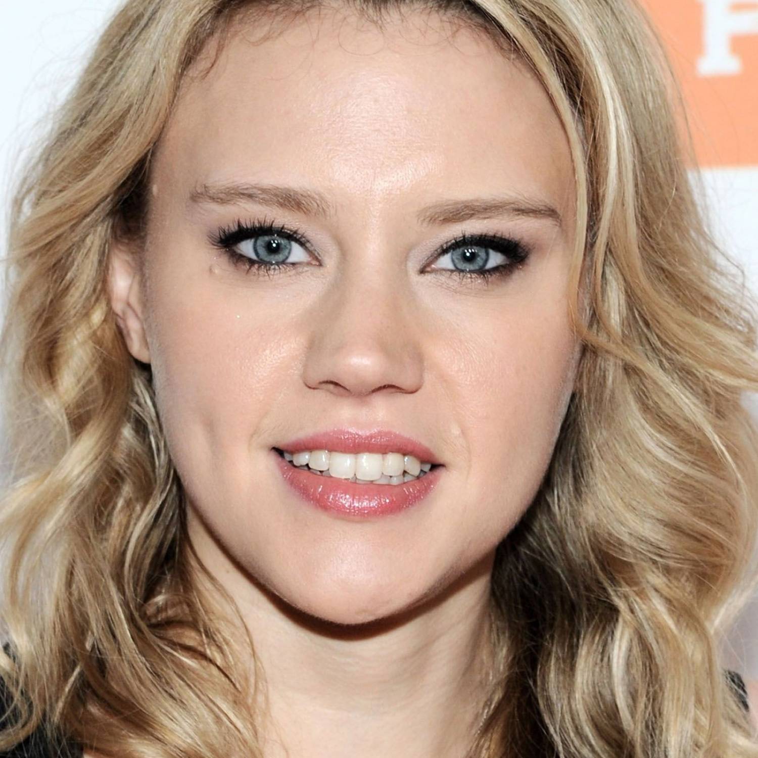 Kate McKinnon photo