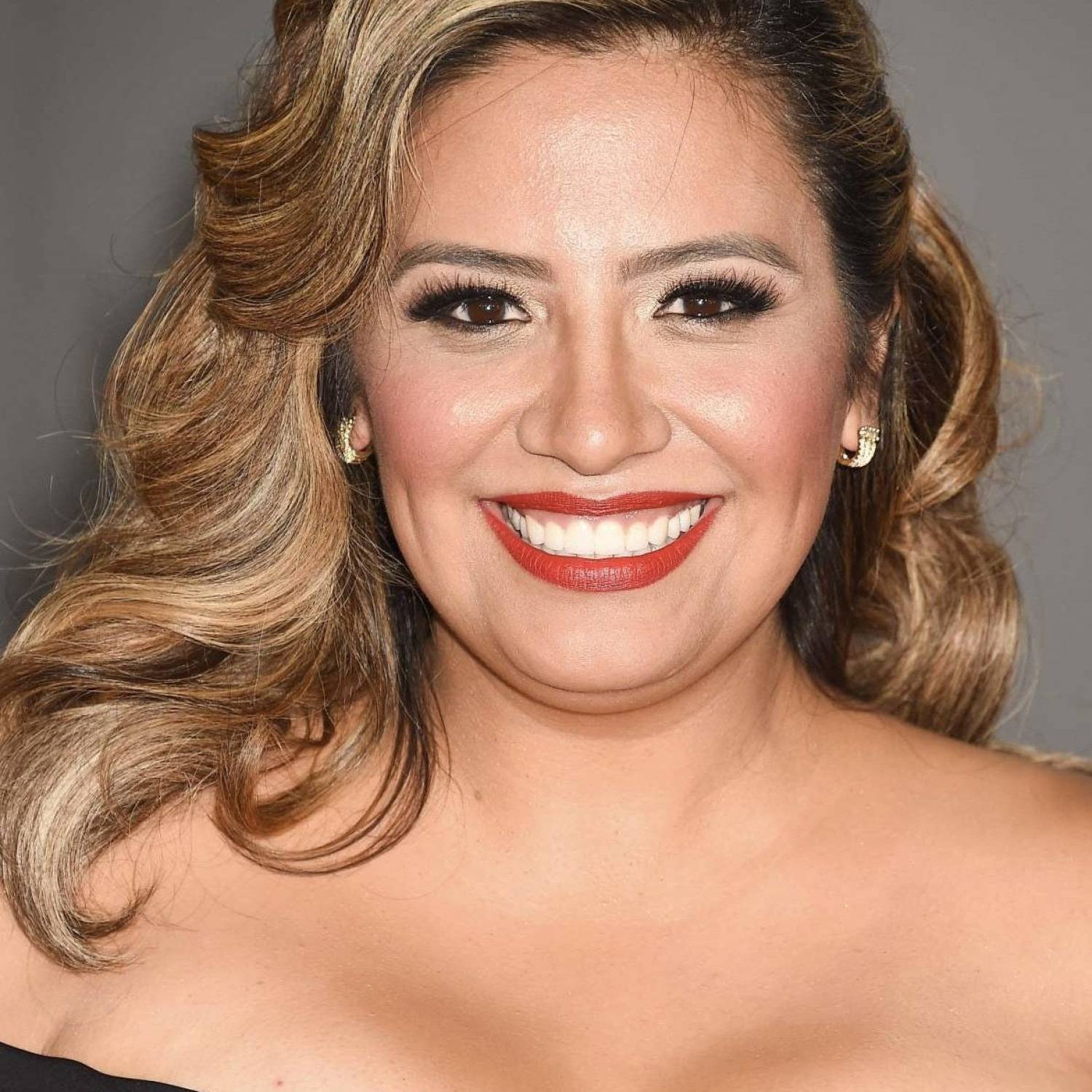 Cristela Alonzo photo